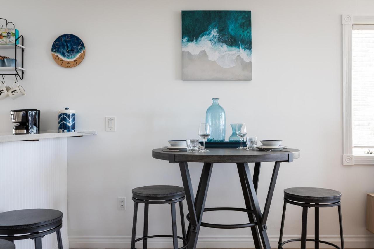 New Listing Beach Bliss 211! Stunning Bay View Traverse City Exteriér fotografie