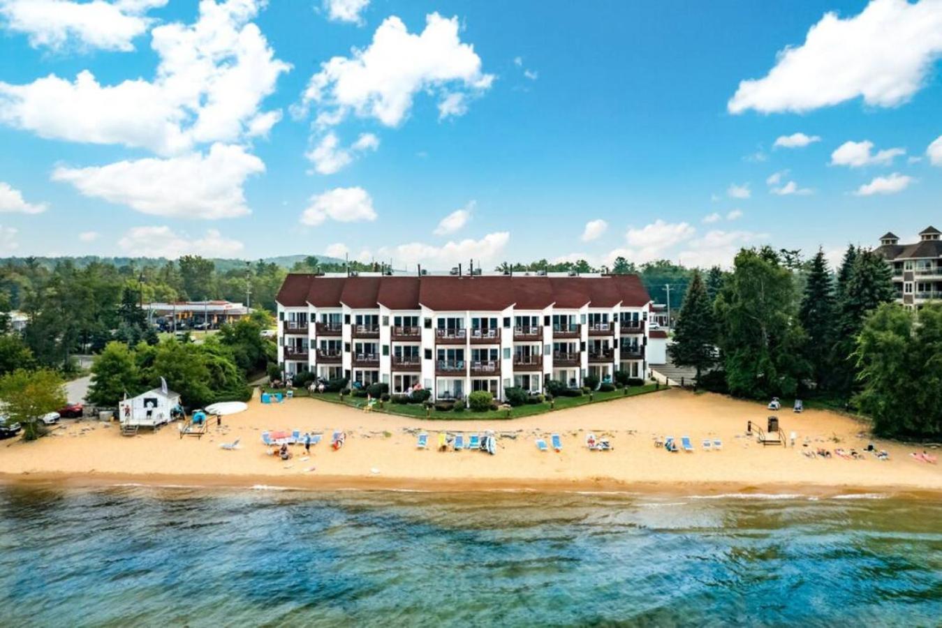 New Listing Beach Bliss 211! Stunning Bay View Traverse City Exteriér fotografie